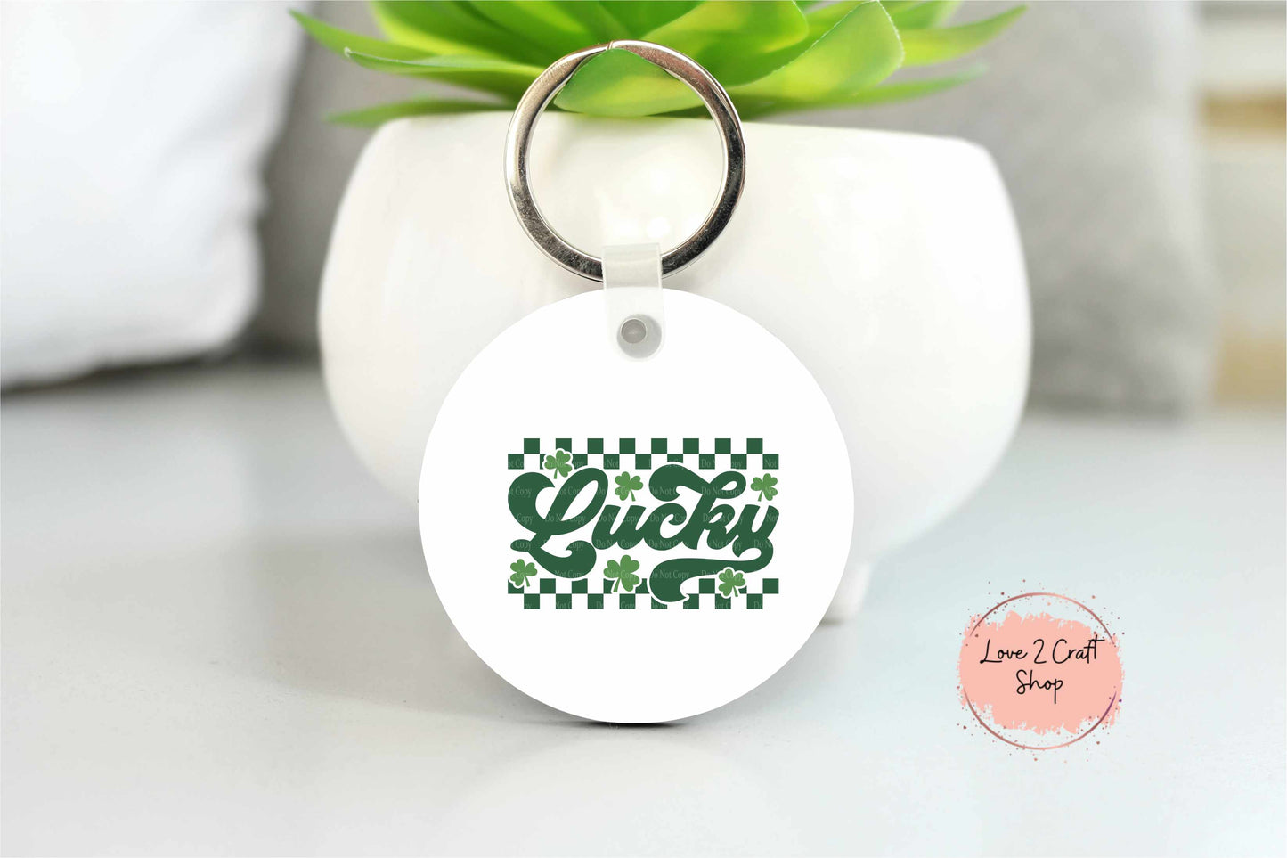 Retro Checkered Lucky St. Patrick's Day Key chain