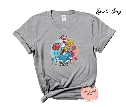 Dr Seuss reading - Cat in the Hat T-Shirt